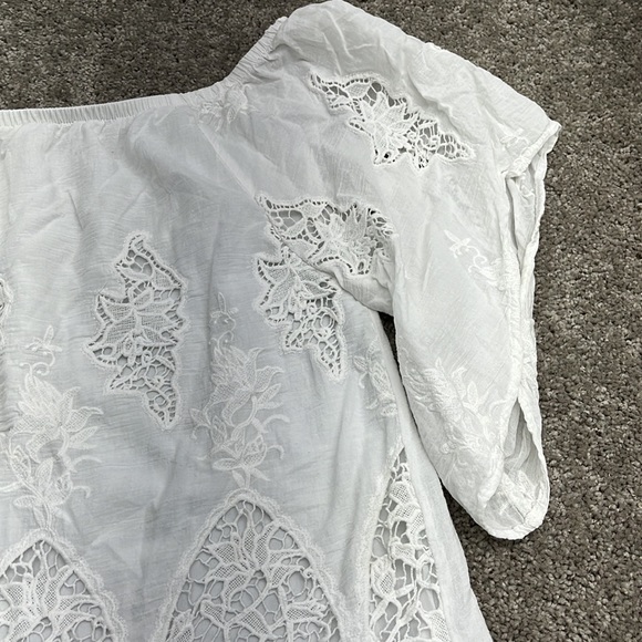 Lane Bryant White Crochet Off Shoulder Lined Boho Peasant Top Women’s 18/20 - Picture 3 of 11